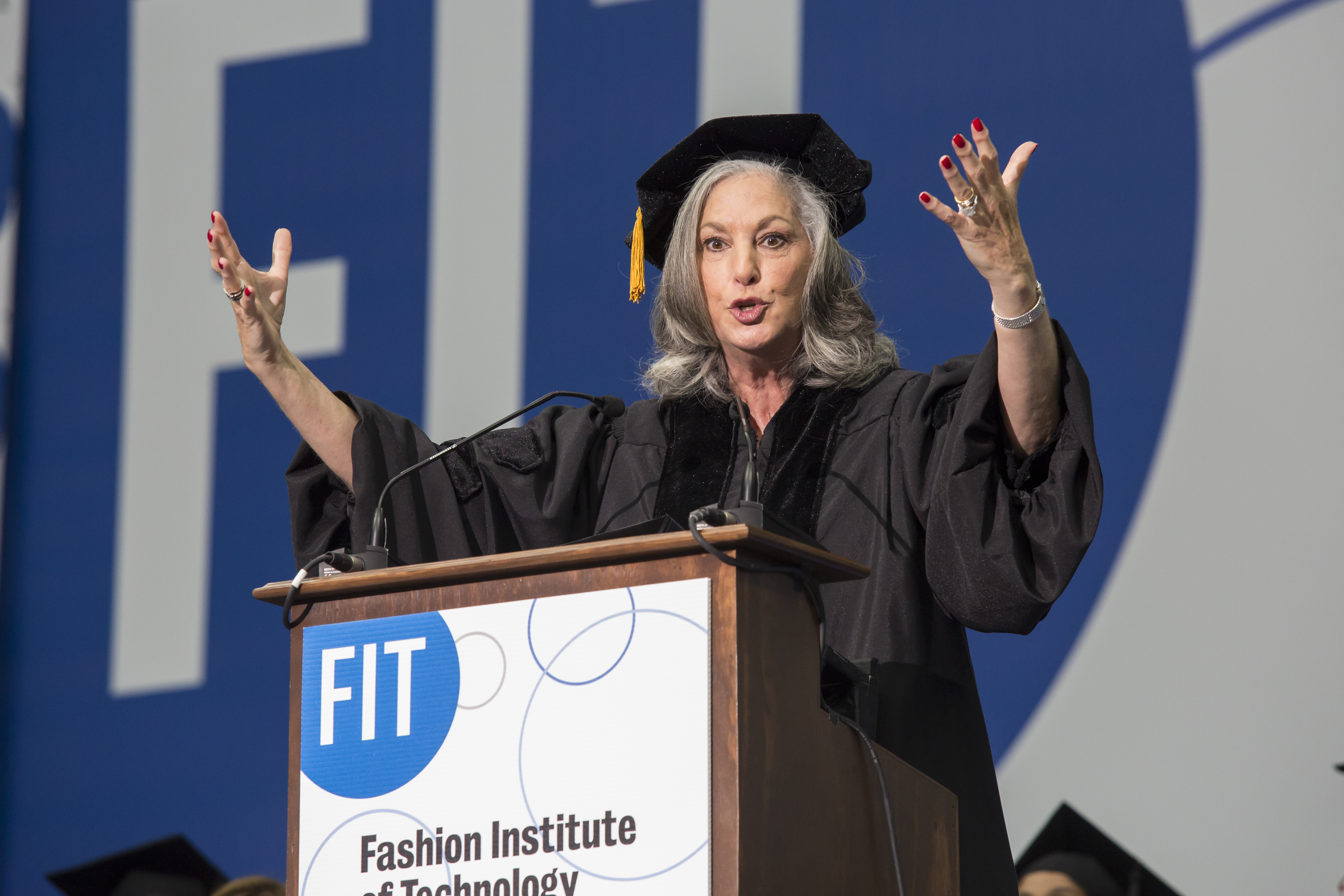 Essie Weingarten and LL COOL J Honored at FIT’s 2017 Commencement