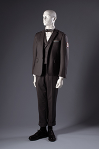 Thome Browne men's suit, 2006, gray wool flannel, white cotton pique, USA, museum purchase, 2006.16.1