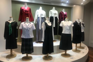 mannequins wearing Korean school uniforms