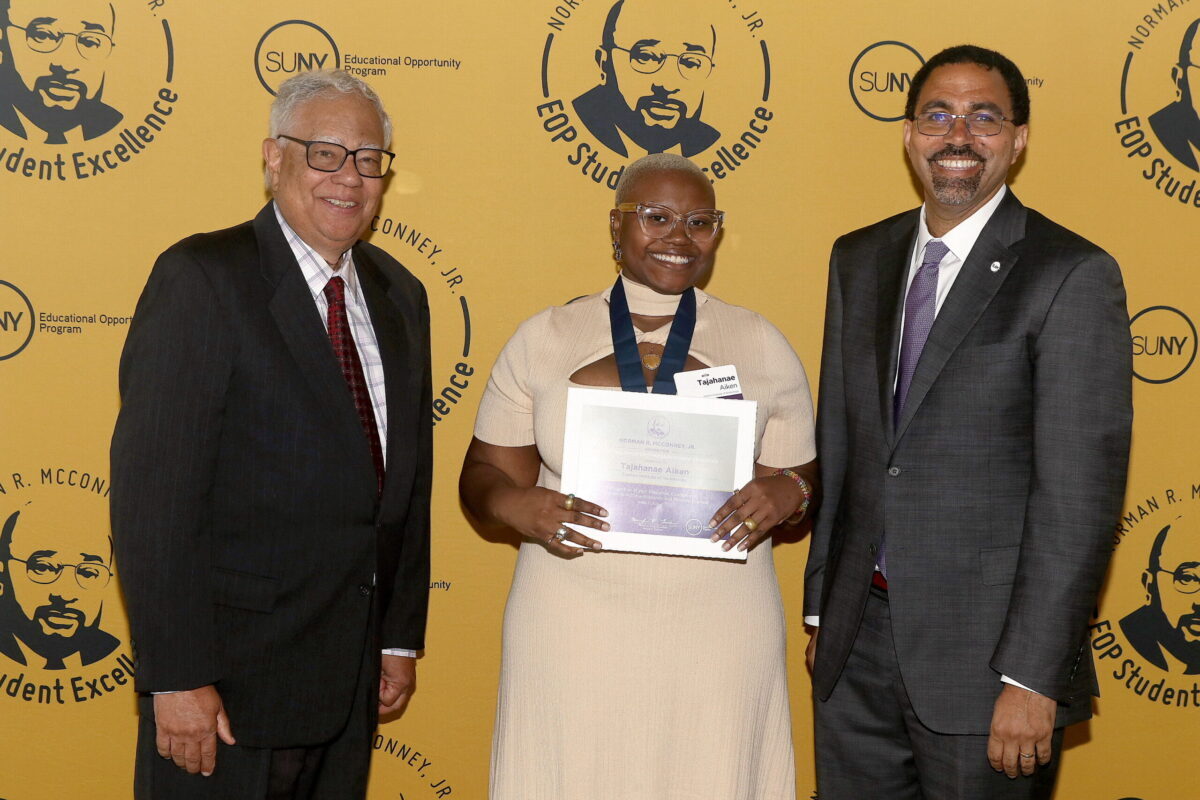 EOP Student Wins SUNY Honor – FIT Newsroom